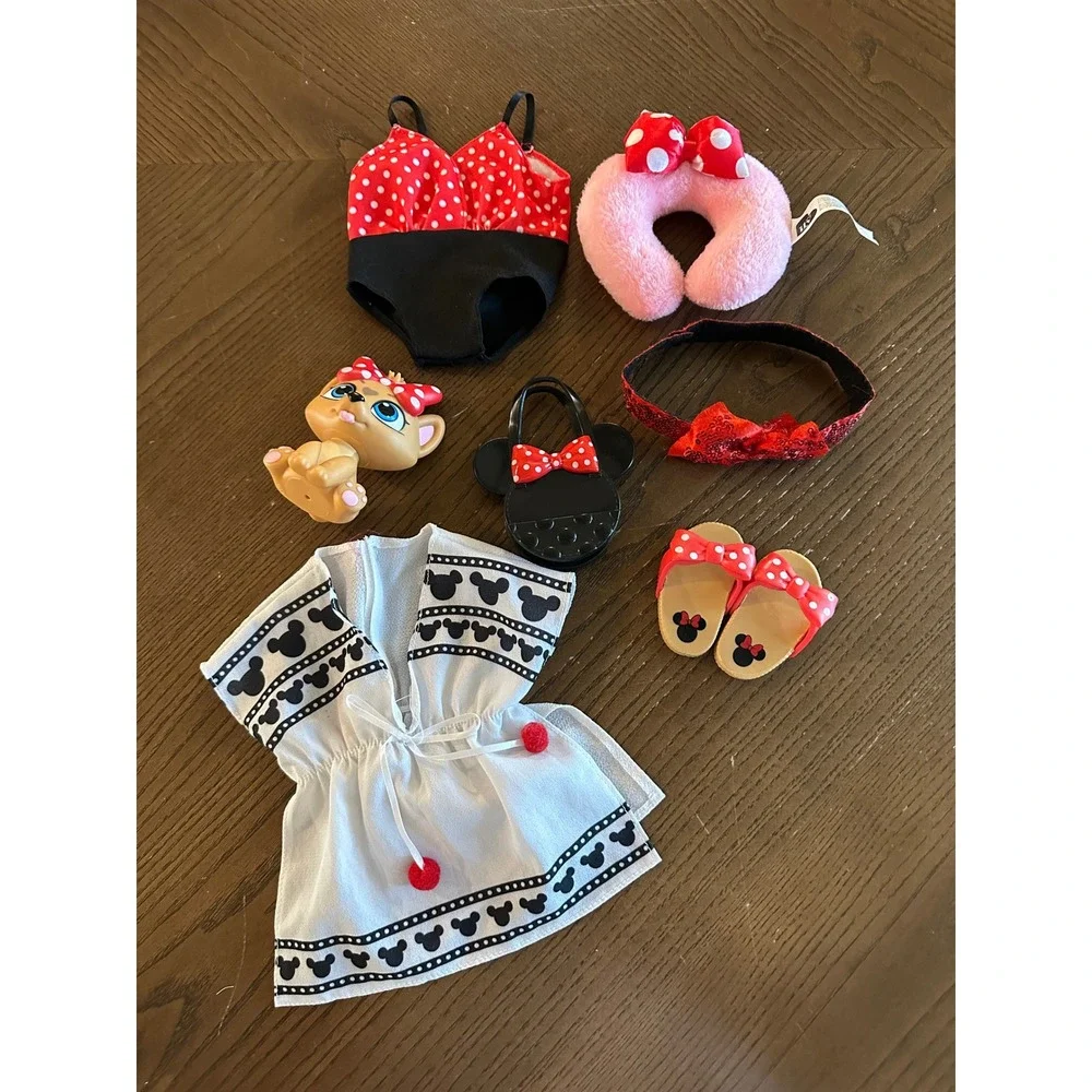 Disney ily 4EVER 18-inch Doll Accessory Set Minnie Mouse Dog Vacation Theme